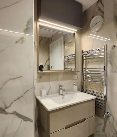 Diamond Residences 2Bd 2Bth 11Fl Lux Apt & Free P Skopje Exterior foto