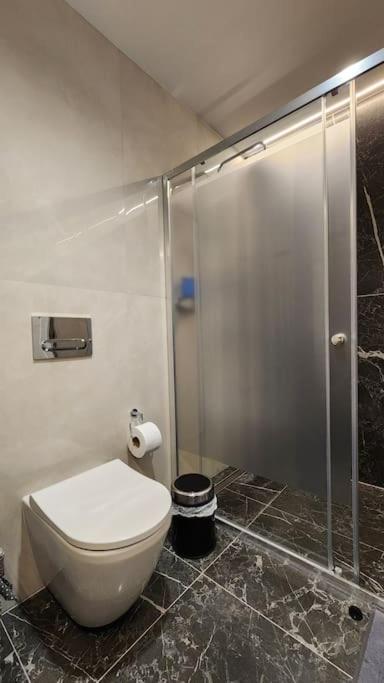 Diamond Residences 2bd 2bth 11fl Lux & Free P * Skopje