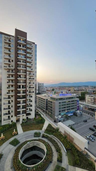 Diamond Residences 2bd 2bth 11fl Lux & Free P *