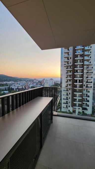 Diamond Residences 2bd 2bth 11fl Lux & Free P Skopje