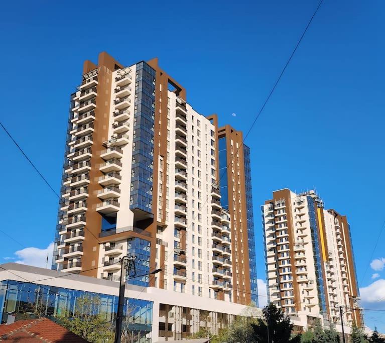 Diamond Residences 2bd 2bth 11fl Lux & Free P Skopje