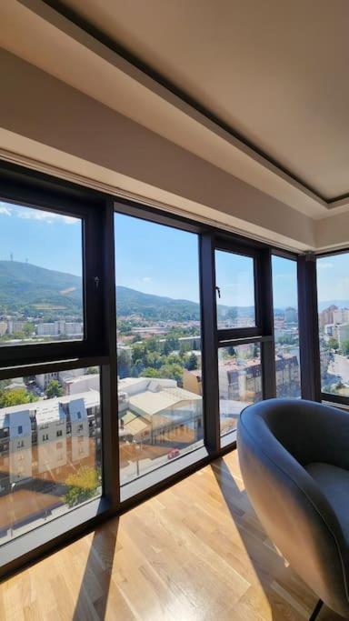 Apartment Diamond Residences 2bd 2bth 11fl Lux & Free P Skopje