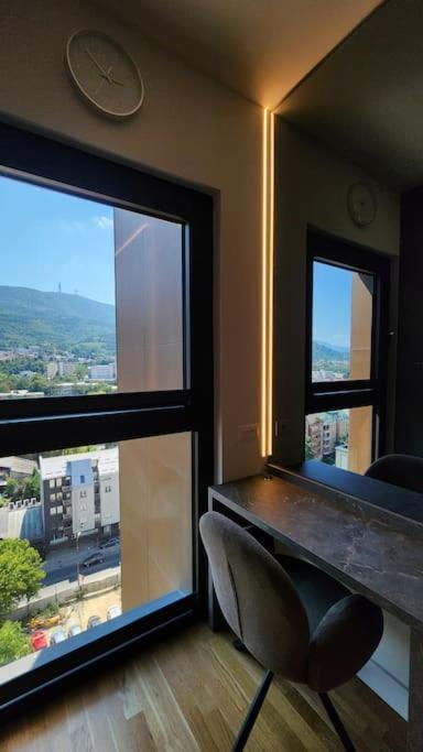 Diamond Residences 2bd 2bth 11fl Lux & Free P Apartment *