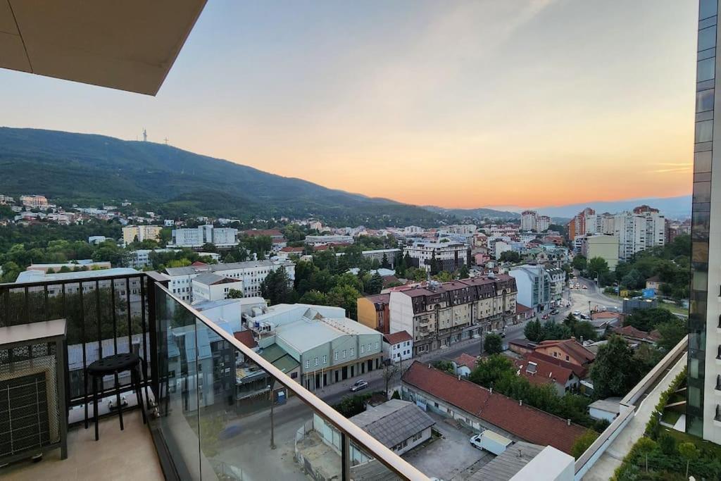 Diamond Residences 2bd 2bth 11fl Lux & Free P Apartment *